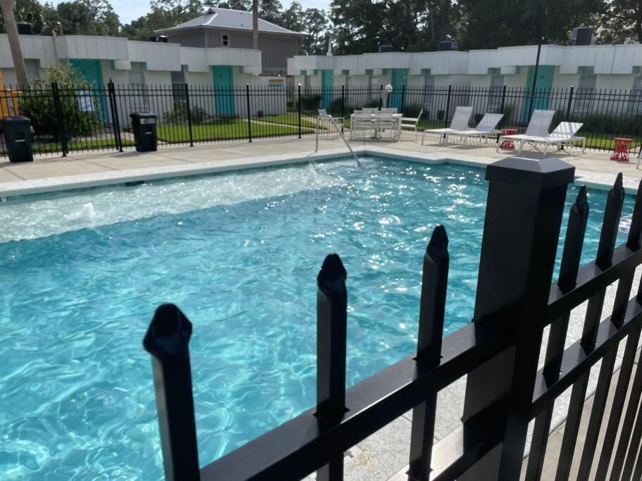 Gulf Shores Getaway Steps Away From The Pool! ภายนอก รูปภาพ
