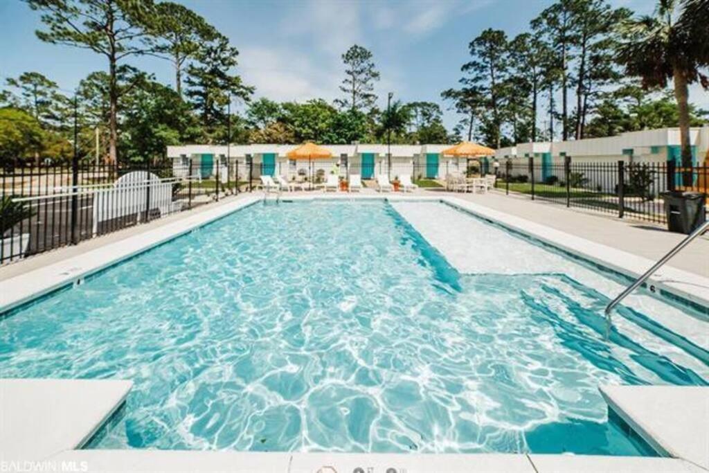 Gulf Shores Getaway Steps Away From The Pool! ภายนอก รูปภาพ